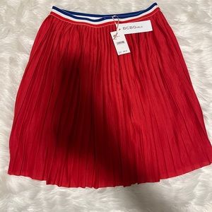 BCBGirls Pleaded Skirt ✨NEW✨